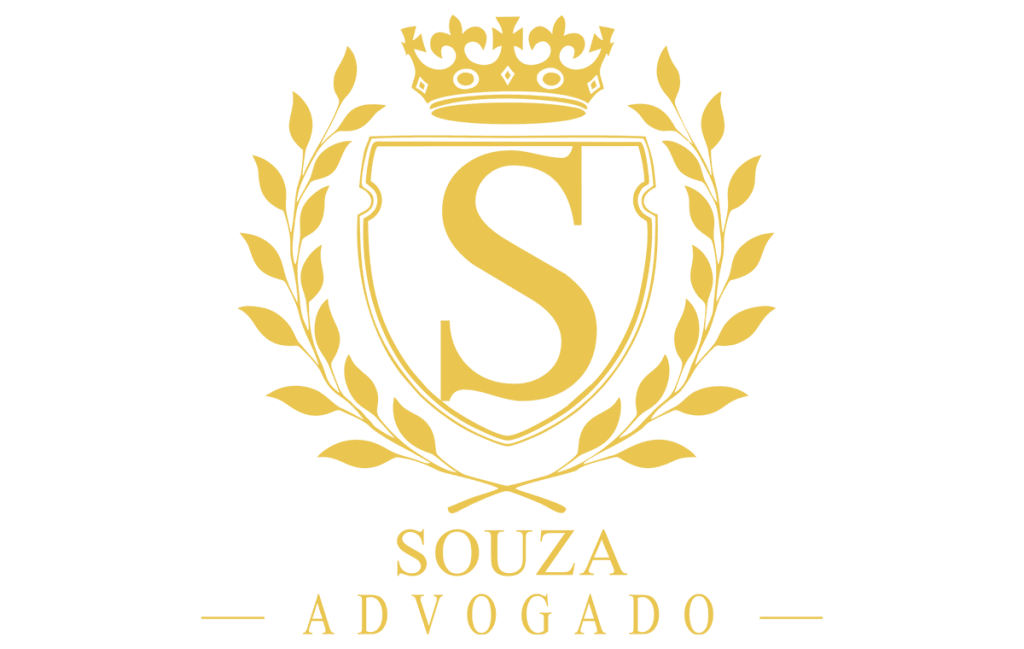Logotipo Souza Advogado apresentando um brasão dourado com a letra 'S' centralizada, encimado por uma coroa e emoldurado por ramos de louros. Abaixo, o nome 'SOUZA ADVOGADO' em letras douradas sobre fundo transparente.